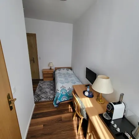 Guest house Bergischer Hof - Bergischer Hofgarten 3*