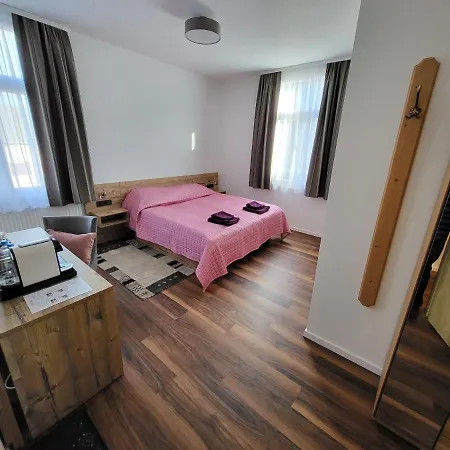 Bergischer Hof - Bergischer Hofgarten 3*