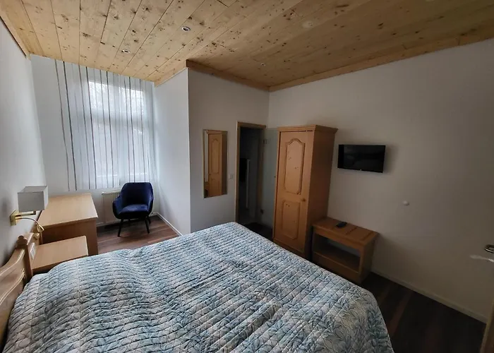 Bergischer Hof - Bergischer Hofgarten Gasthof