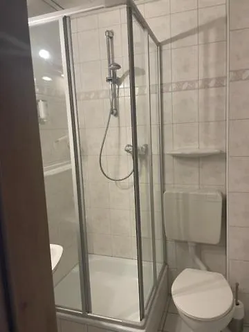 Bergischer Hof - Bergischer Hofgarten Gasthof