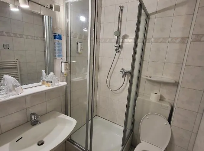 Bergischer Hof - Bergischer Hofgarten 3*