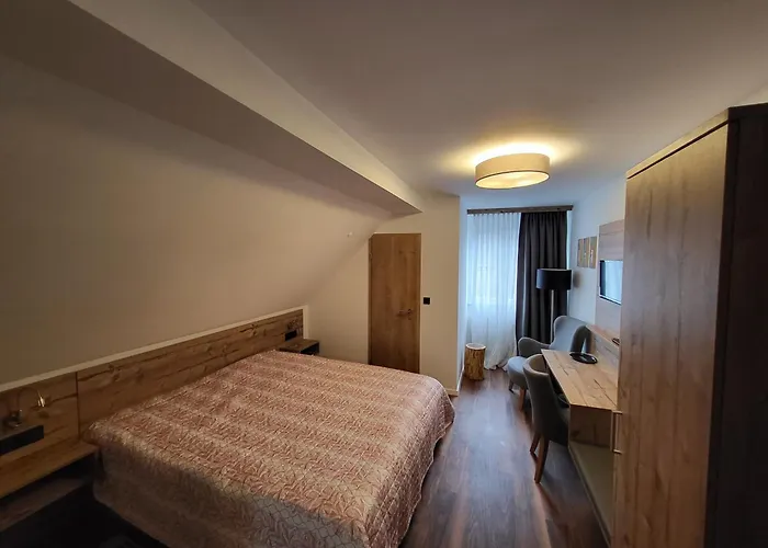 Bergischer Hof - Bergischer Hofgarten Pensjonat